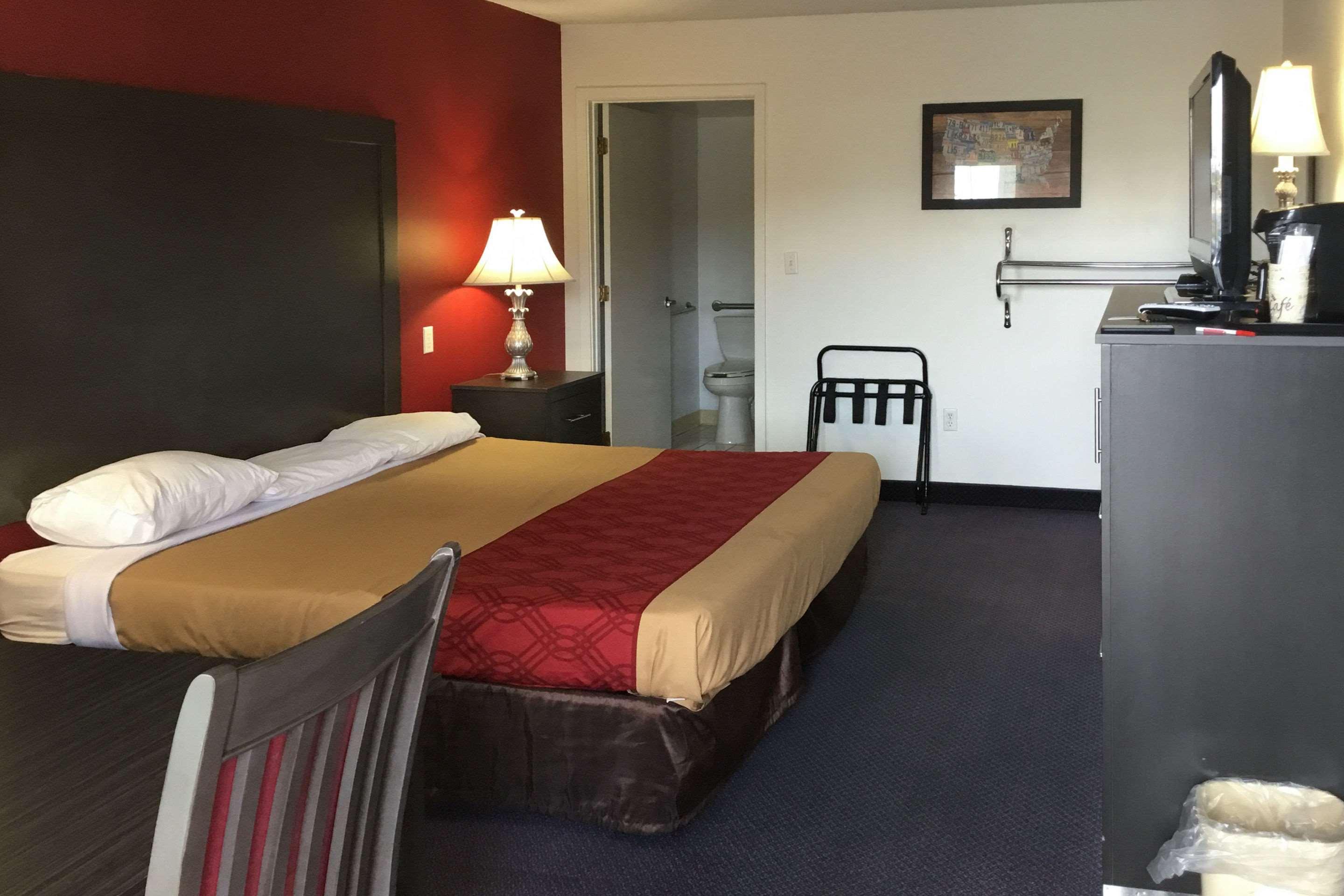 Econo Lodge Ruther Glen Экстерьер фото