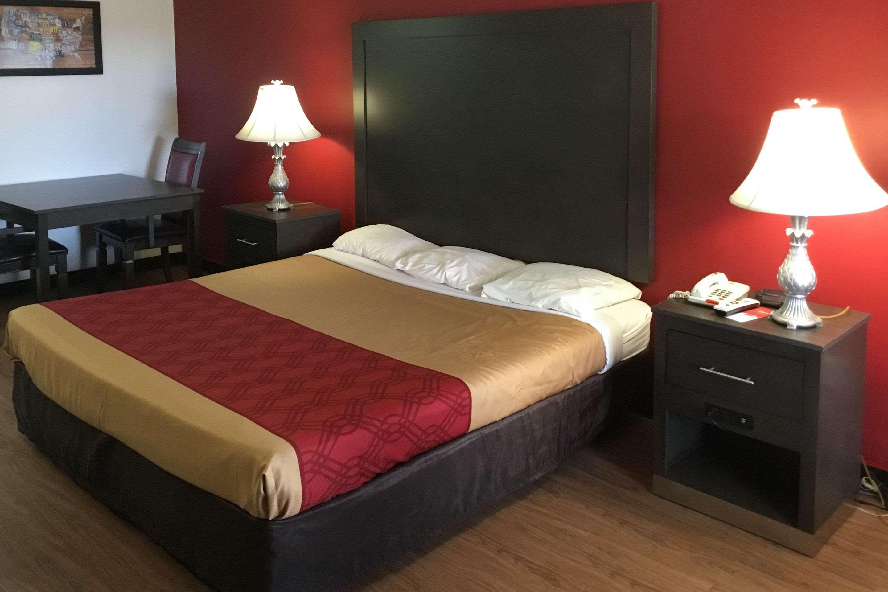 Econo Lodge Ruther Glen Экстерьер фото